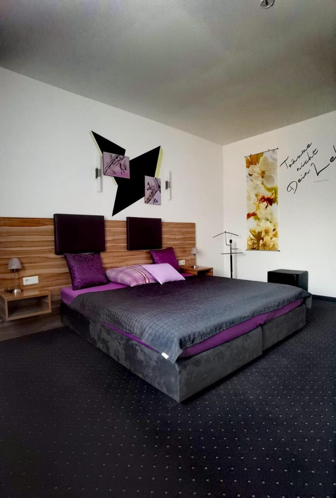 Lion Blue Point Hotel Tulln An Der Donau Buitenkant foto